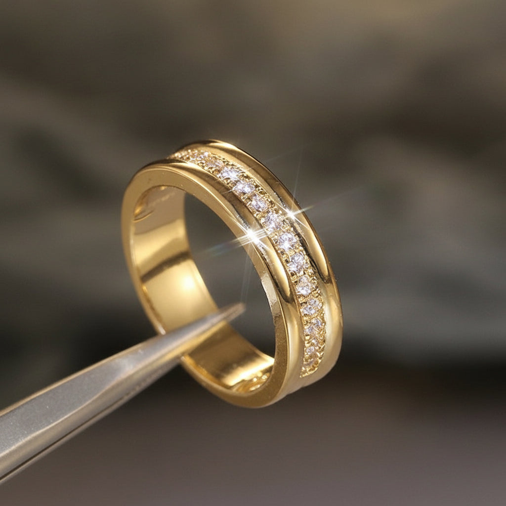 Minimalist Rhinestone Band Ring – Gold & Silver