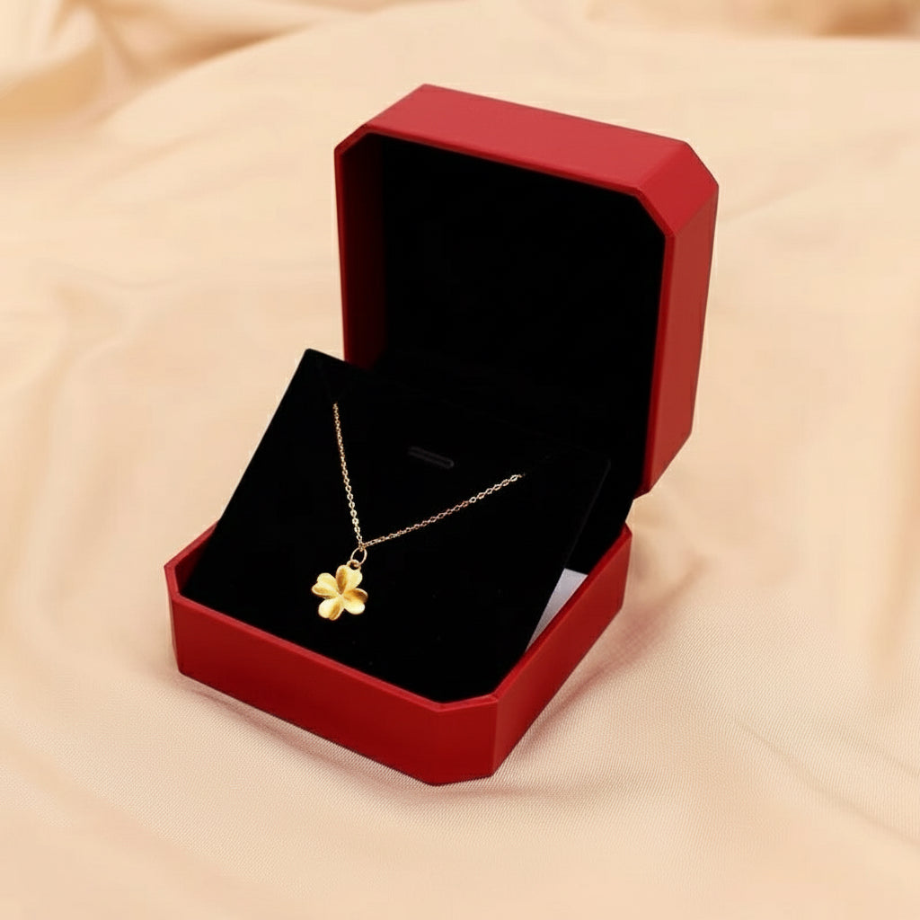 18K Gold Plated Four-Leaf Clover Lucky Pendant Necklace