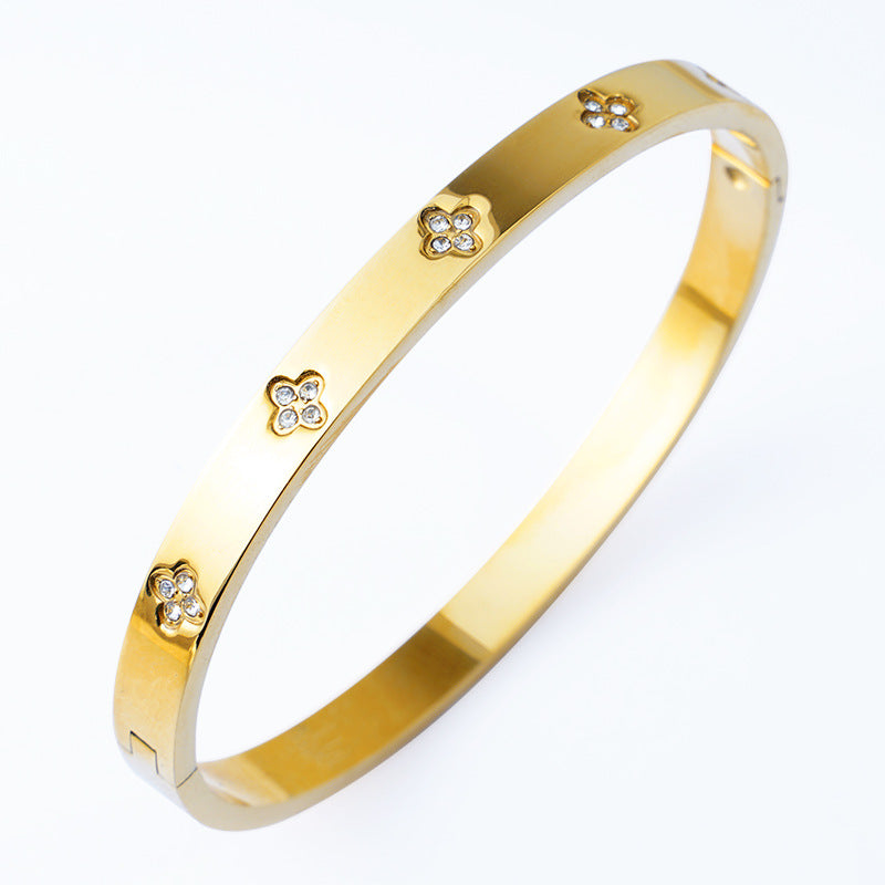 Four-Leaf Clover Luxe Stainless Steel Diamond Bracelet